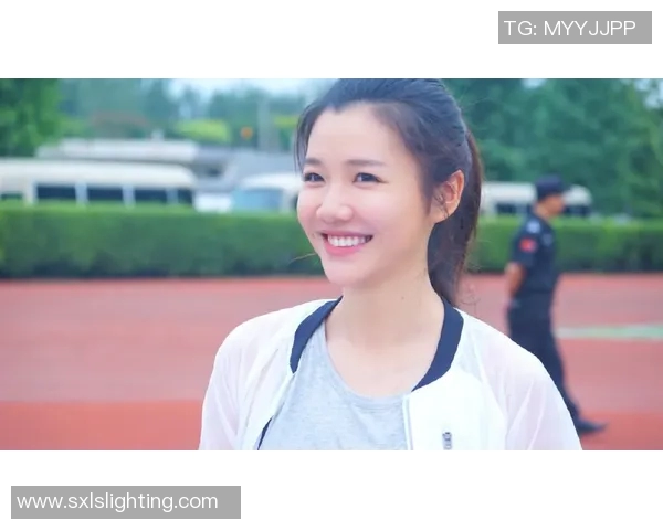 足球明星刘语熙精彩瞬间回顾与个人魅力展现的图片合集