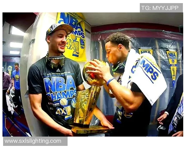 勇士队创历史奢侈税支出达19亿美元成功争夺附加赛名额 勇士队创历史奢侈税支出达19亿美元成功争夺附加赛名额