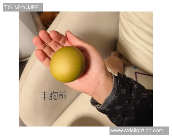 哑铃丰胸效果如何揭秘科学锻炼与丰胸之间的关系与注意事项